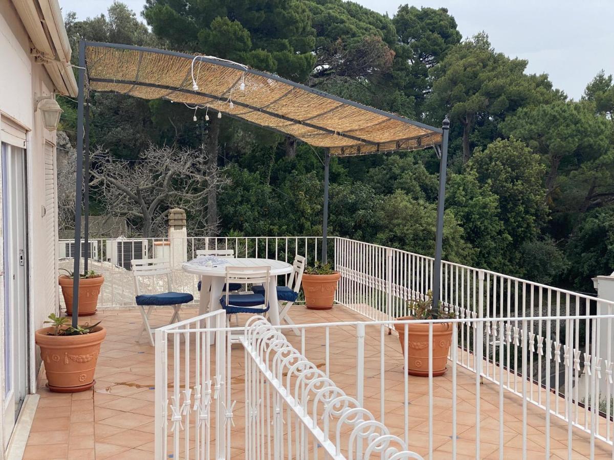 Regina Di Capri - Suite Vista Faraglioni Экстерьер фото